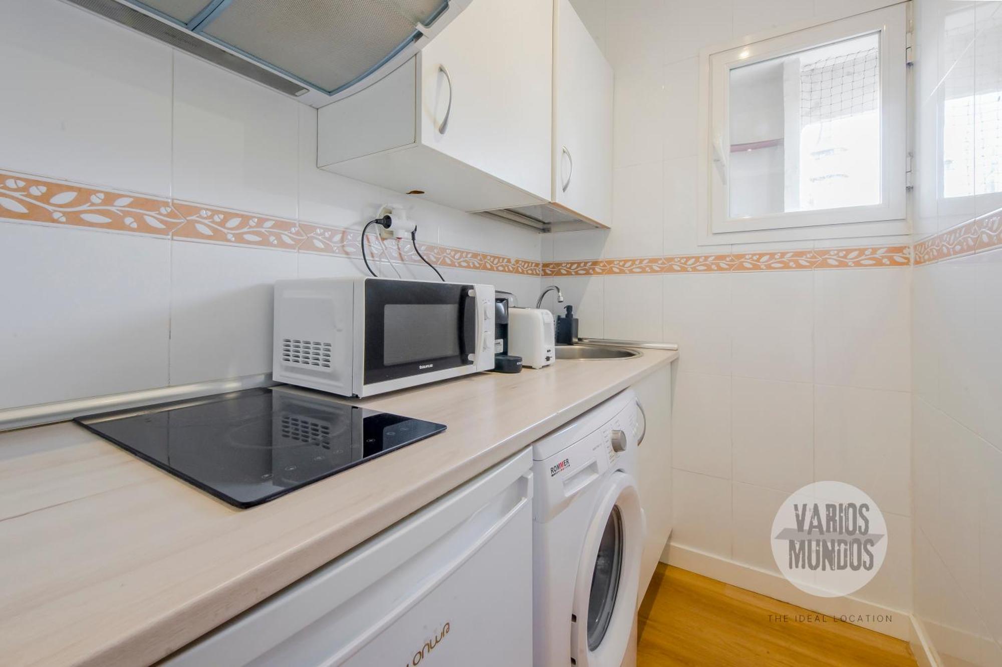 Retiro Para 3 En Sol, Conoce Concepcion Jeronima Madrid Esterno foto